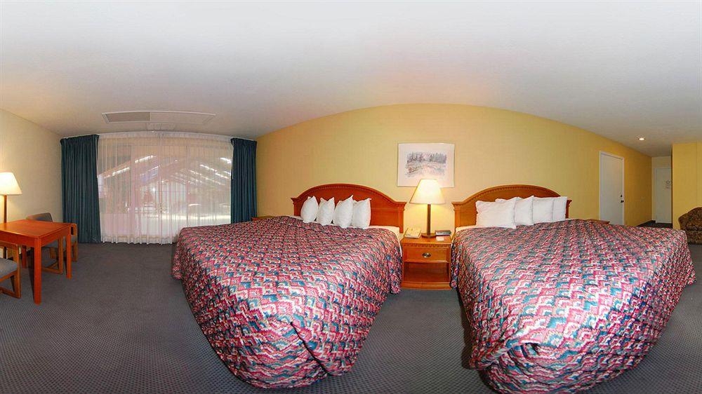 Rodeway Inn Cow Palace Lamar エクステリア 写真
