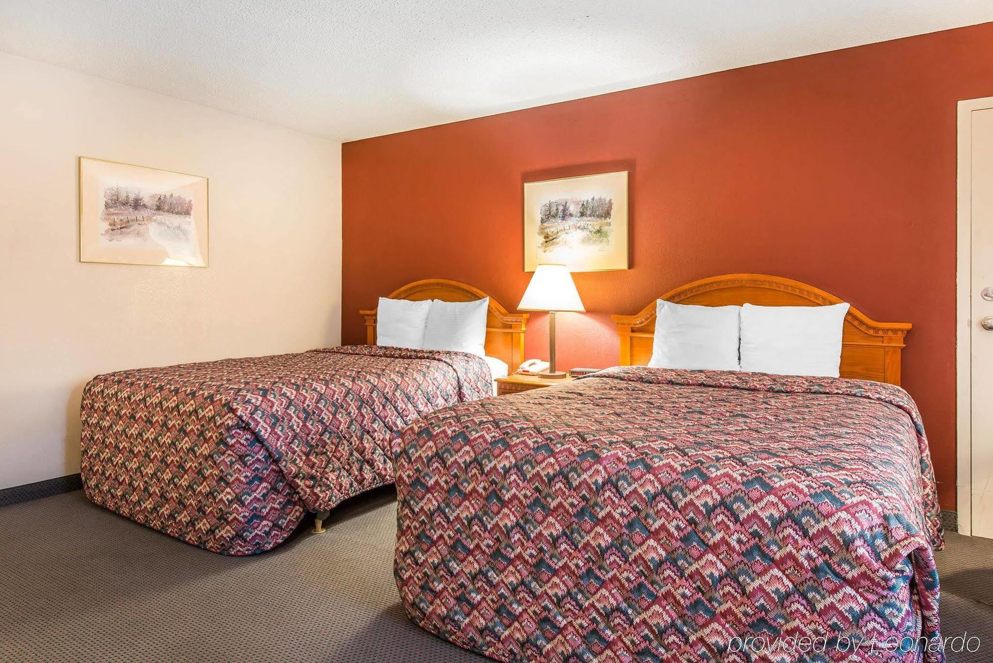 Rodeway Inn Cow Palace Lamar エクステリア 写真