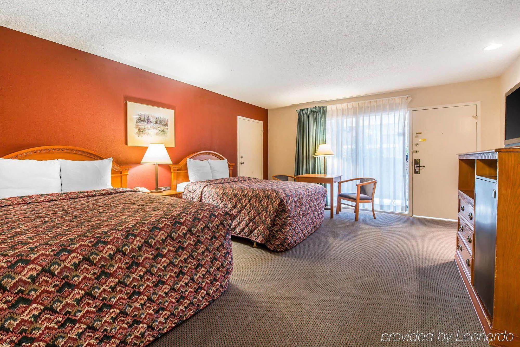 Rodeway Inn Cow Palace Lamar エクステリア 写真