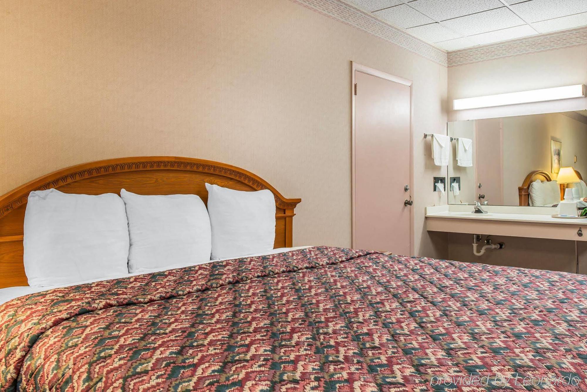 Rodeway Inn Cow Palace Lamar エクステリア 写真