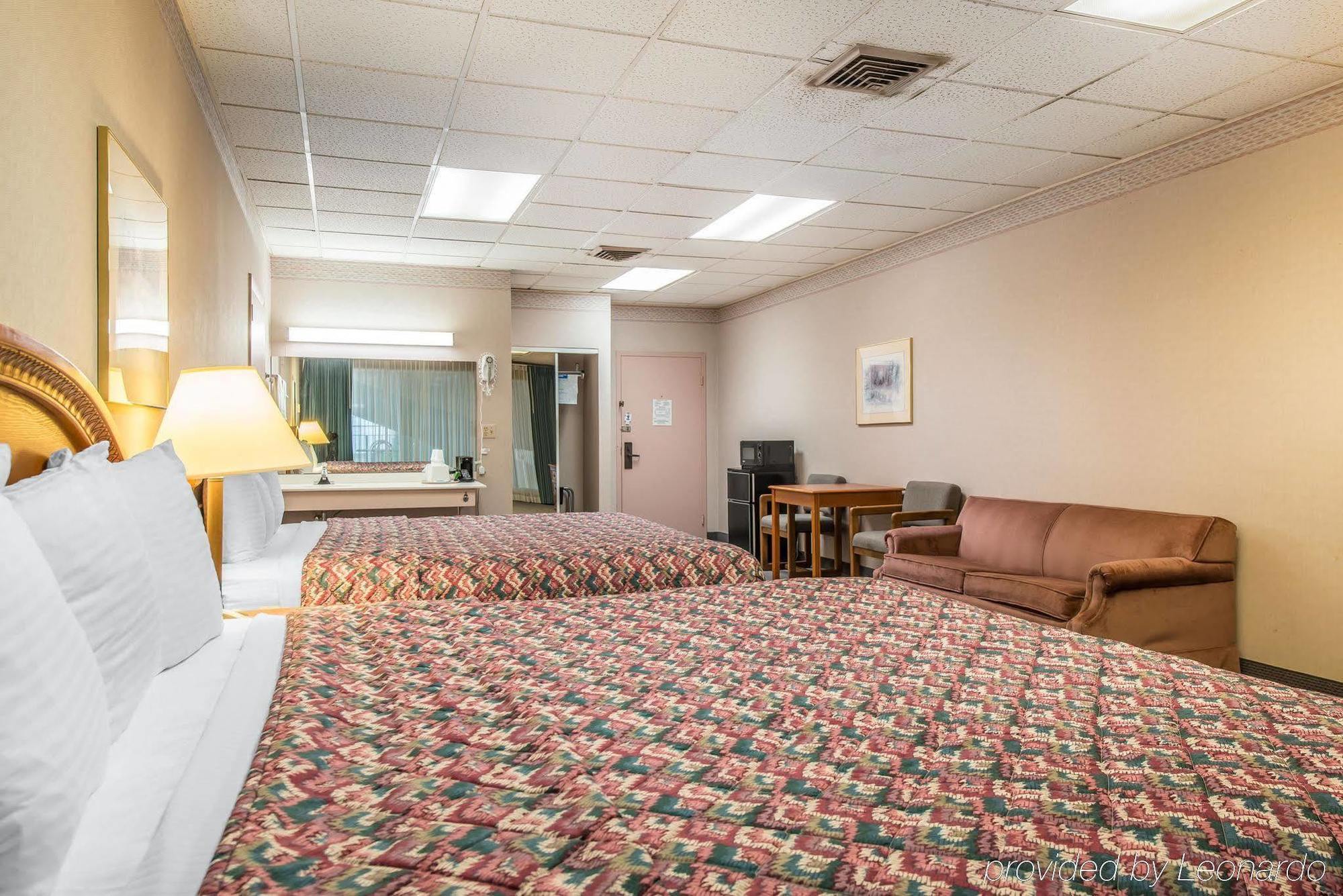 Rodeway Inn Cow Palace Lamar エクステリア 写真