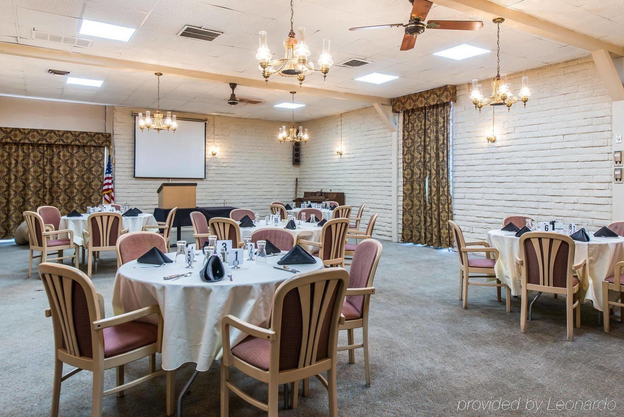 Rodeway Inn Cow Palace Lamar エクステリア 写真